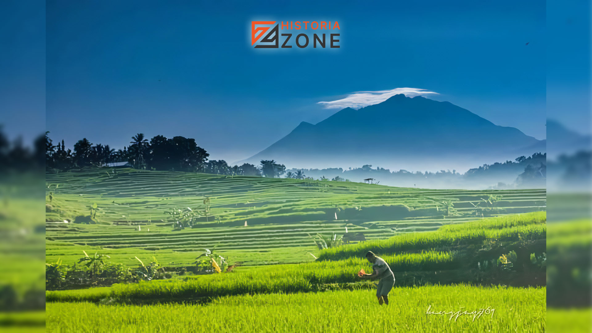 Gunung Lawu: Tempat Suci dengan Pemandangan Spektakuler