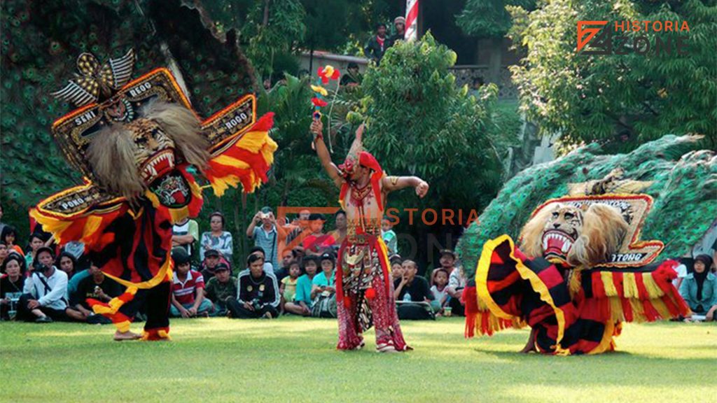 Reog Ponorogo: Menggali Warisan Budaya dari Jawa Timur