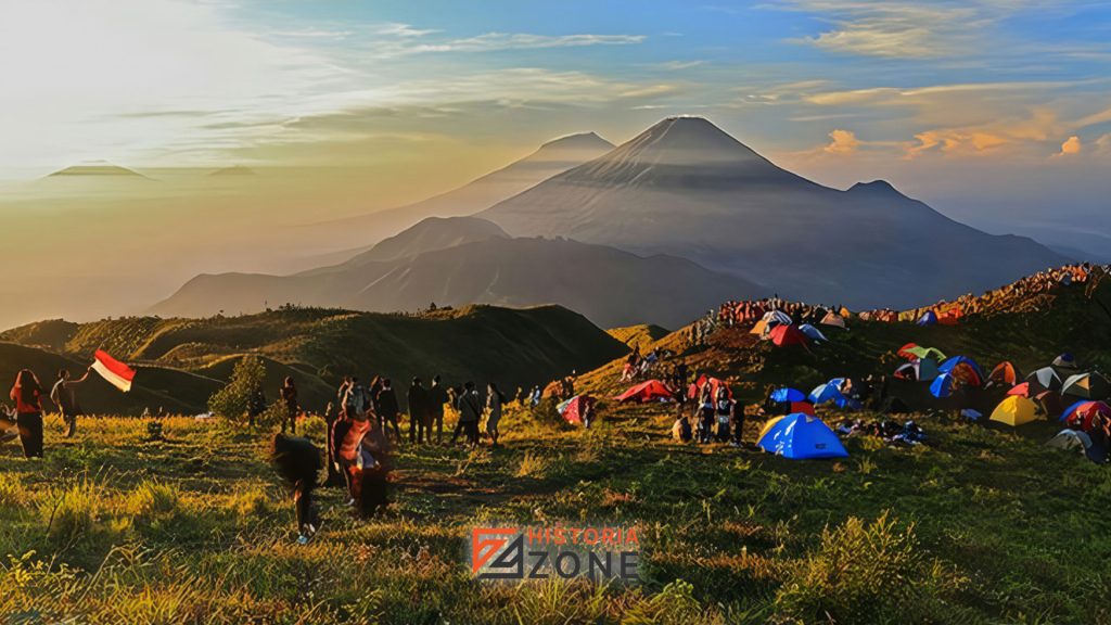 Gunung Gede Pangrango: Sejarah, Budaya, dan Keindahan Alam