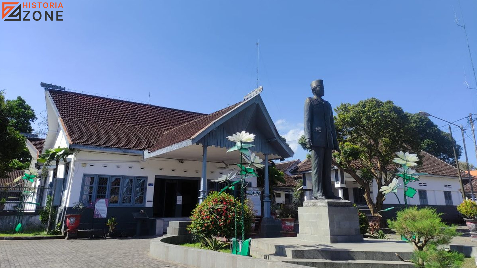 Istana Gebang Blitar: Jejak Sejarah Rumah Masa Kecil Bung Karno