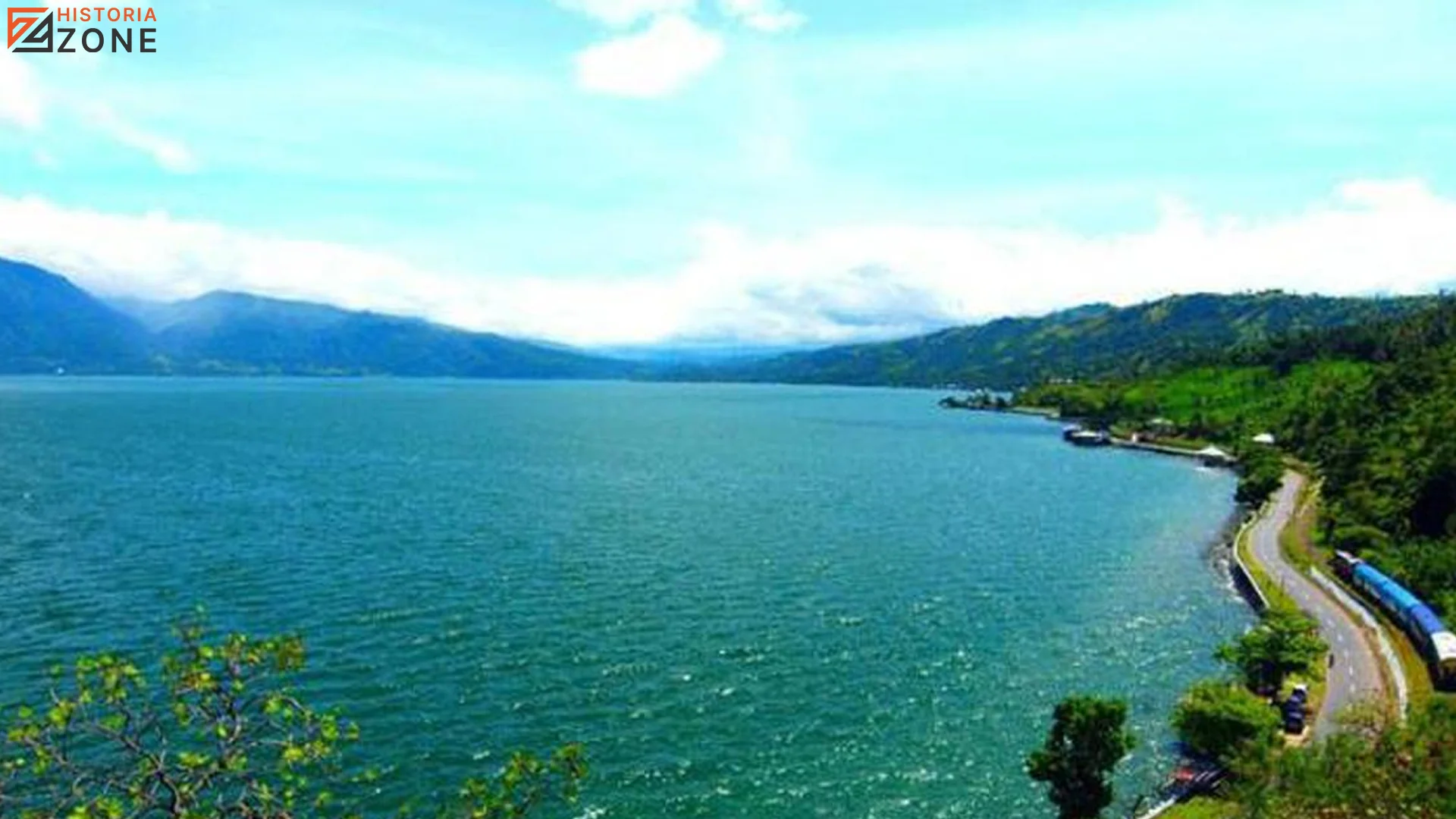 5 Hal Absurd Tentang Sejarah Danau Singkarak yang Bikin Penasaran