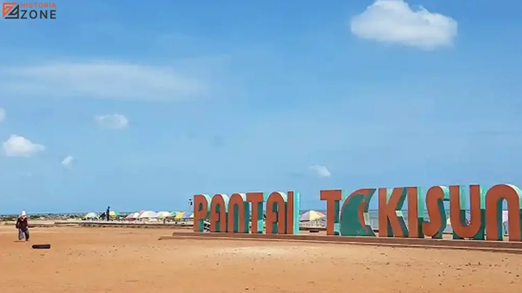 4 Alasan Magic Sejarah Pantai Takisung Jadi Destinasi Favorit