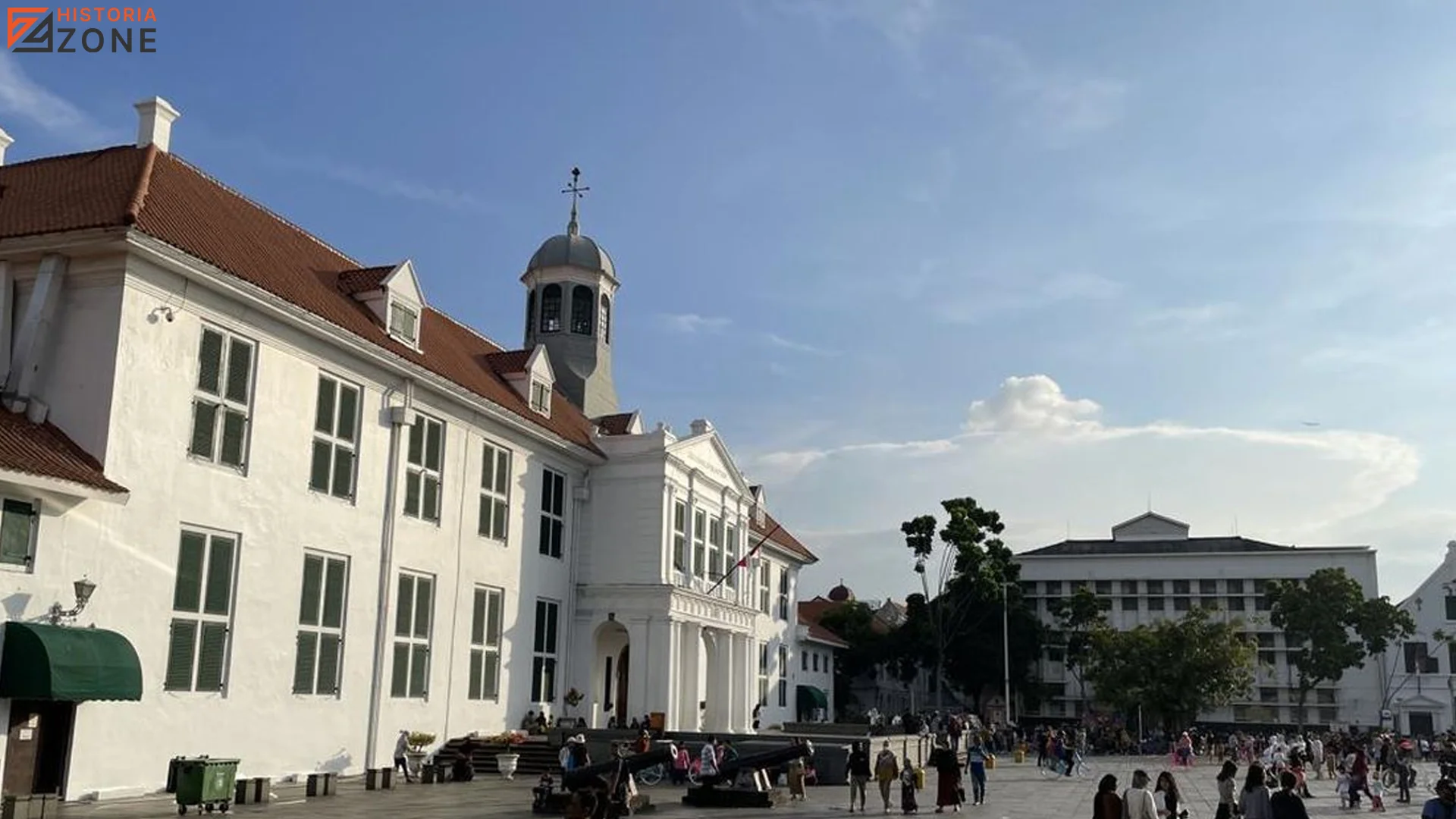 Kota Tua Jakarta Dengan Bangunan Kolonial Bersejarah Dan Suasana Wisata Budaya Di Pusat Ibu Kota Indonesia